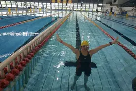 7小时07分！一位杭州姐姐在50米泳池折返210趟，只为纪念这件事图片