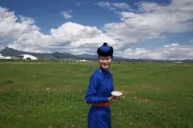 云讲国宝晋级大PK·生活丨这是草原汉子最高的饮酒规格！“马上”来一杯吧图片