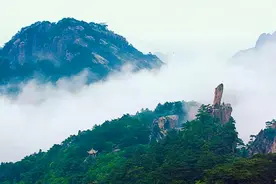 王安石《登飞来峰》境界高远，苏轼“偷师”之后，写出了千古名篇图片
