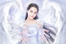 迪丽热巴自曝是家中最丑，看到表妹的样貌后，简直是神仙一家人图片