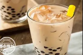 注意了！女白领每天至少一杯奶茶，3年后体检出大问题图片