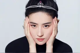 仙女不是只喝露水的啊！刘亦菲到底吃了什么，才能长的这么美？图片