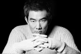 曾经红遍大江南北的歌手，如今却成了个200斤的胖子，他叫任贤齐图片