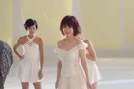 71岁潘迎紫老奶奶成少女模样，不老女神不输赵雅芝图片