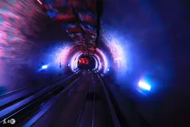 小说：庇护所？我的是超级堡垒！图片