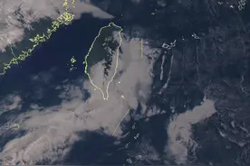 中国台湾第一大天然湖泊：日月潭水危机，潭底干枯，为何会缺水？图片