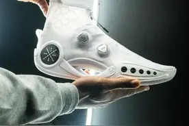 韦德9代曝光！碳板做到极致，黑子们省点心，这次真的超越AJ了图片