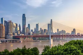 免费游重庆|100个免费景区，猪儿虫迷你轻轨，李子坝，沉浸于山城图片