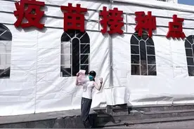 萧敬腾、潘美辰，这次是温岚图片