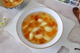 夏天，女人要多喝这甜羹，三种食材一起炖，营养滋润，面膜都省了图片