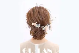 户外婚礼新娘造型，精致的森系风图片