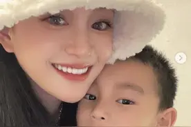 陈昱霖突曝有儿子！合照亲密高颜值瞩目，男孩年纪不小身份引猜测图片