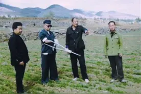 朱彦夫：长津湖战役的幸存者，93天47次手术，医生说活不过3年图片