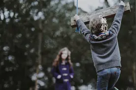 “妈妈，我去了一个你永远也找不到的地方”：毁掉一个孩子最快的方法就是，骂他、骂他、骂他图片