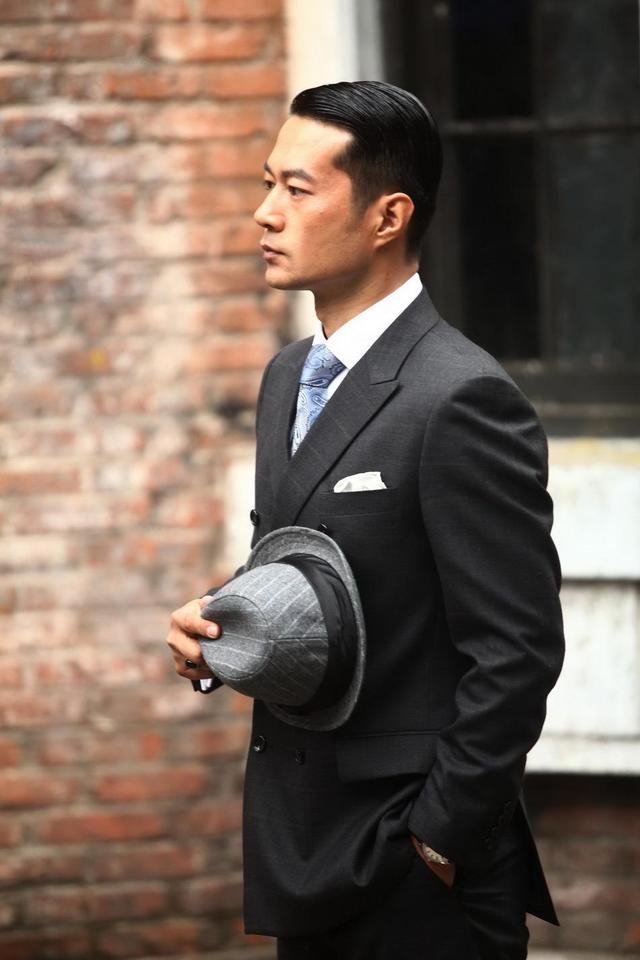 罗晋唐嫣《乱世佳人》爱情、侦破、卧底、谍战、动作的传奇之作