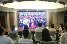 株洲高新区（天元区）组织集中收看庆祝中国共产党成立100周年大会图片