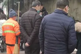 7只纯种比格犬被遗弃在路边，众人十分不解：品种犬也有人丢吗？图片