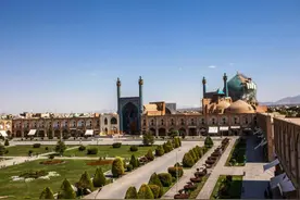 伊朗人如何看中国？很多人中文说的字正腔圆，还喜欢华为手机图片