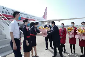 阜阳机场开通新航班，皖北平原航线架次逐渐增加图片