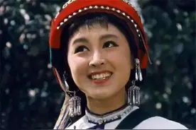 著名演员杨丽坤墓地：人间天使，被迫害精神失常，安葬彩云之南图片