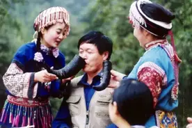 都感兴趣的少数民族喝酒风情，你知道哪些？图片