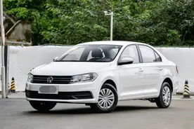 皮实耐用又省油，售价5万多的大众桑塔纳，用起来挺不错图片