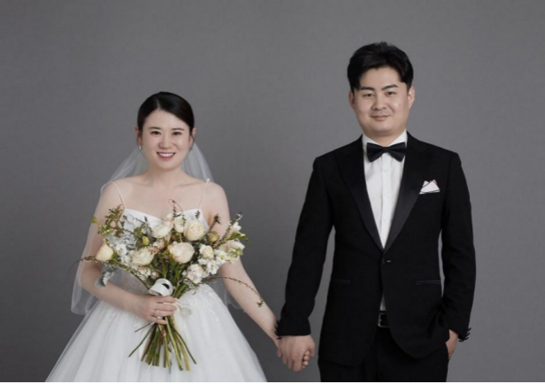 郭德纲爱徒深夜官宣结婚喜讯!颇受师父宠爱,与岳云鹏关系不一般