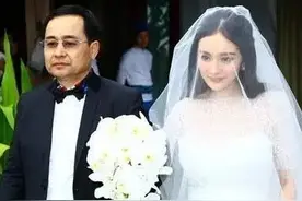 杨幂和赵丽颖离婚后，男方父亲的不同反应暴露了她们离婚后的情况图片
