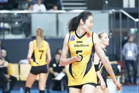 朱婷20分 瓦基弗银行3-1力克斯图加特 新赛季欧冠开门红视频封面