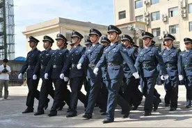 为什么有些保安月入6000，年轻人却不愿意从事？过来人透露原因图片