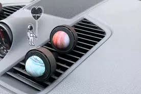 车子异味难除？试试这款dior大牌同厂的星球车载香薰，好看又除味图片