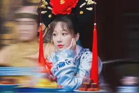 最适配杨紫的古装造型找到了！原来她清宫可以这么美图片