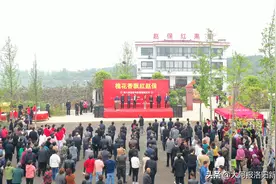 创新高！宜阳县赵保镇第六届槐花节接待游客10万人次，旅游综合收入达80余万元图片