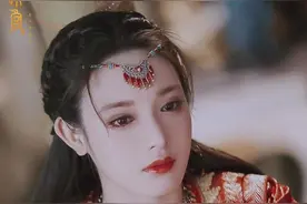 《君九龄》女主彭小苒美似天仙，男主金瀚被骂丑，男配被嘲硅胶脸图片