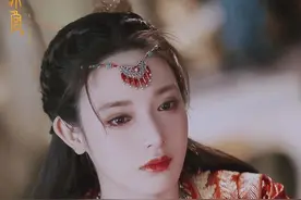 《君九龄》女主彭小苒美似天仙，男主金瀚被骂丑，男配被嘲硅胶脸图片