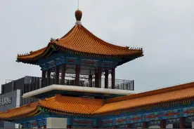 重庆临江门的魁星楼一直不温不火，难道真的被拆建后成废楼了？图片