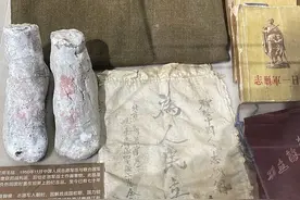 这对无趾脚模的背后，是一位志愿军老兵的牺牲与坚忍图片