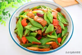 冬天，这菜虽然有点贵，但是营养特别高，和肉一起炒，比肉好吃图片