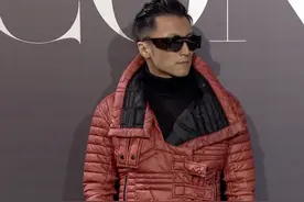 芭莎红毯男星集体油腻：龚俊忙着抛媚眼，谢霆锋穿棉袄又土又奇葩图片