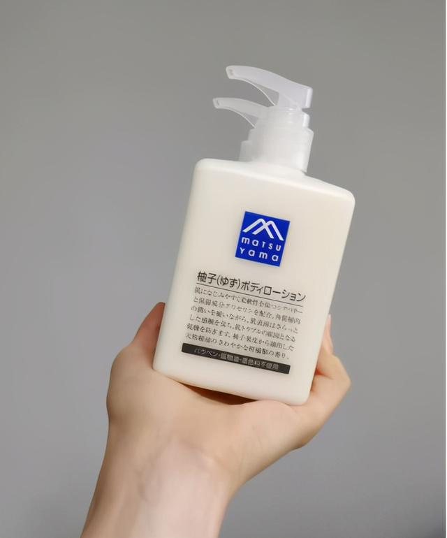 孕妇身体乳哪个保湿效果好冰