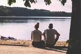 真正让女人“青睐”的，往往是有这5种特征的男人，遇到就嫁给他图片