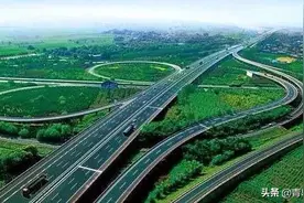 5月1日起施行！山东规范高速公路清障救援服务收费标准图片