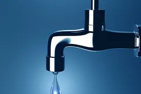 长期唠叨指责，损伤人的健康，根源之一来自童年的成长环境图片