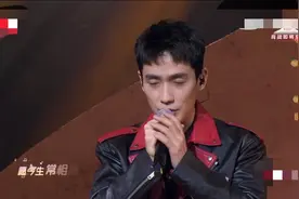 东方卫视春晚：两位“顶流”太尴尬，多一些真诚，少一些做作吧图片