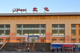 新疆北屯市：中国最北的军垦重镇，额尔齐斯河南岸上的绿洲图片