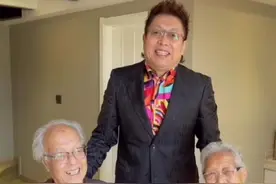 王为念庆父母结婚70年！送昂贵礼物老人乐开花，自己62岁仍单身图片