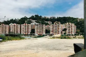 探访广州第一烂尾楼澳洲山庄图片