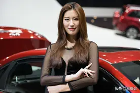 图赏-车展上的模特们图片