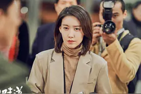 靳东剧中的新女友：唐晶蓝红合体，结局不乐观图片