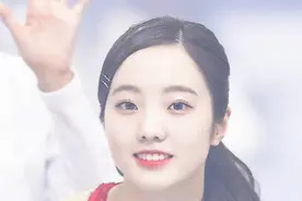日本花样女神本田真凛，天使颜值魔鬼身材，穿短裙子自带仙女范图片